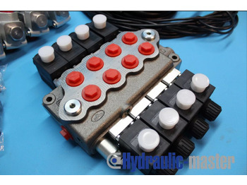 Подемно-транспортна техника Hydraulic valve Walvoil 4 section 60 l/min 16gpm 12V with 4 float section + cont Walvoil SDE060/4/AN1: снимка 2