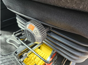 Товарен бус, Бус с двойна кабина IVECO Daily 35S18HA8V DOKA Snoeks Mixto Hi-Matic 16m³...: снимка 3