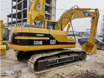 Верижен багер CATERPILLAR 320B