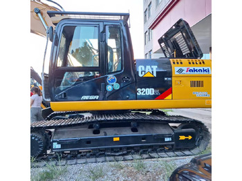 Верижен багер CATERPILLAR 320D2