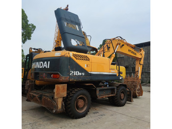 Колесен багер Hyundai 210w-9 wheel excavator: снимка 2
