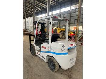 Дизелов мотокар TCM FD30 Forklift: снимка 4