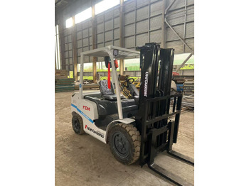 Дизелов мотокар TCM FD30 Forklift: снимка 2