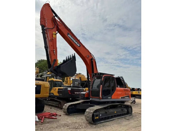 Верижен багер DOOSAN DX225
