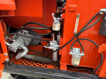 Мини багер Hitachi ZX 60: снимка 3