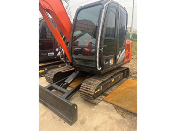 Мини багер Hitachi ZX 60: снимка 2 Мини багер Hitachi ZX 60: снимка 2