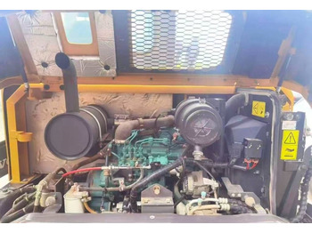Лизинг на Volvo 55  Volvo 55: снимка 3