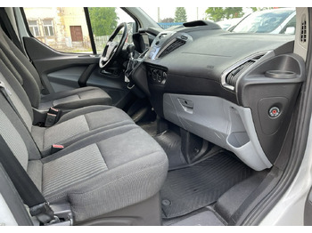Товарен бус Ford Transit Transit Custom Transit Custom 2.0 Klima 153tkm Model 2018: снимка 4 Товарен бус Ford Transit Transit Custom Transit Custom 2.0 Klima 153tkm Model 2018: снимка 4