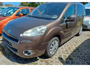 Лек автомобил PEUGEOT