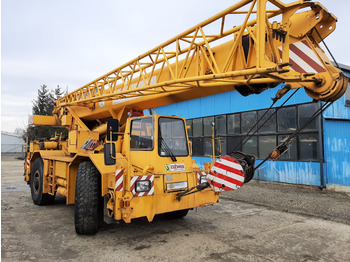 Строителна техника LIEBHERR LTM 1030