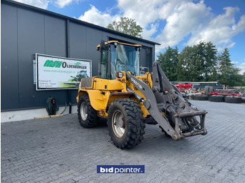 Колесен товарач VOLVO L40B