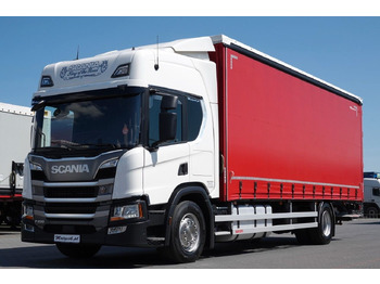 Камион с брезент IVECO