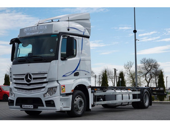 Контейнеровоз/ Сменна каросерия камион MERCEDES-BENZ Actros 1845