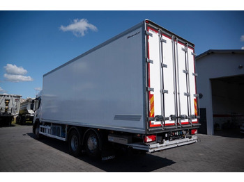 Лизинг на Scania P 410 / 6X2 /CHŁODNIA / SLÓWKA / Agregat THERMO Scania P 410 / 6X2 /CHŁODNIA / SLÓWKA / Agregat THERMO: снимка 3 Лизинг на Scania P 410 / 6X2 /CHŁODNIA / SLÓWKA / Agregat THERMO Scania P 410 / 6X2 /CHŁODNIA / SLÓWKA / Agregat THERMO: снимка 3