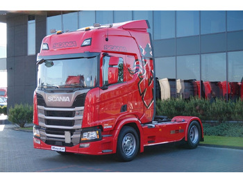 Влекач SCANIA R 450