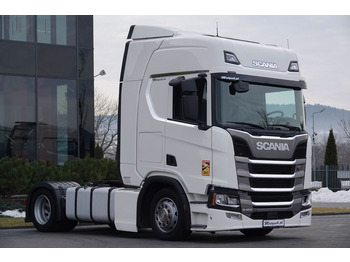 Влекач SCANIA R 450
