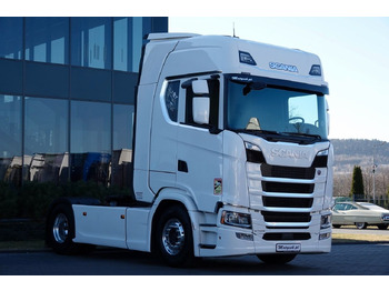 Влекач SCANIA S 450