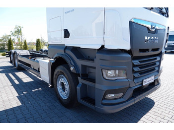 Влекач MAN TGX 26.520 / 6x2 / RAMA DŁ. 9,1M / OŚ PODNOSZONA: снимка 5