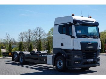 Влекач MAN TGX 26.520 / 6x2 / RAMA DŁ. 9,1M / OŚ PODNOSZONA: снимка 4