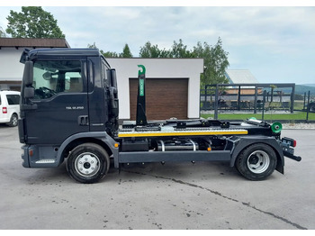 Мултилифт с кука камион MAN TGL 12.250