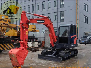 Мини багер DOOSAN DH60-7