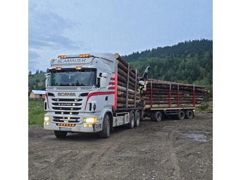 Камион за дърва SCANIA R 560