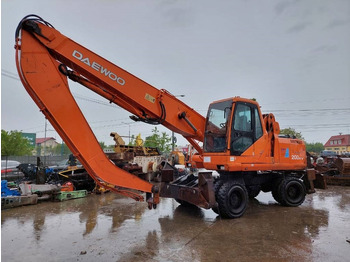 Багер DAEWOO