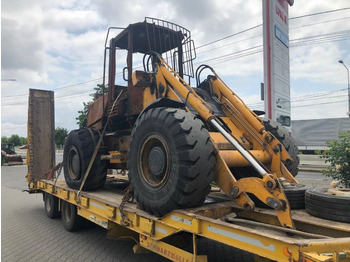 Колесен товарач JCB