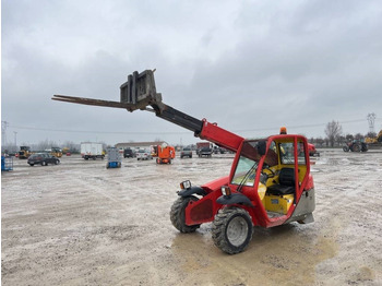 Телескопичен товарач MANITOU
