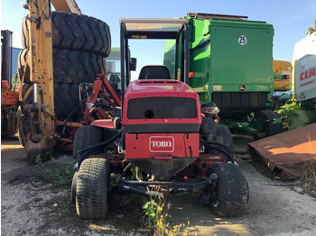Косачка за трева Toro REELMASTER 5500D: снимка 2