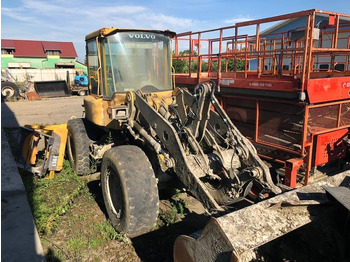 Колесен товарач VOLVO L50E