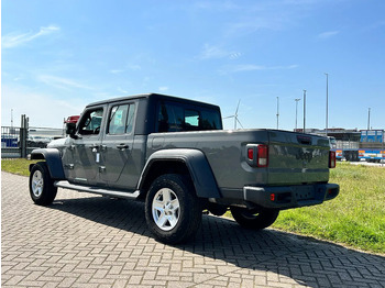 Лизинг на Jeep Gladiator PICK-UP 4x4 3.6L 24V VVT - 10 UNITS -T1 CUSTOM GOODS Jeep Gladiator PICK-UP 4x4 3.6L 24V VVT - 10 UNITS -T1 CUSTOM GOODS: снимка 3