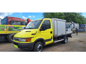 Лекотоварен автомобил фургон IVECO Daily