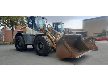 Колесен товарач Liebherr L542 1-Hand Reifen:50% Deuschema: снимка 2