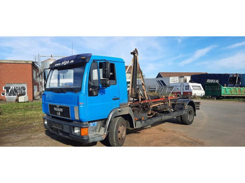 Мултилифт с кука камион MAN L2000