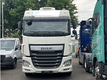 Влекач DAF
