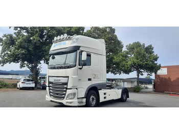 Влекач DAF XF 106 460