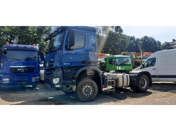 Влекач MERCEDES-BENZ Arocs