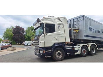 Влекач SCANIA R 520