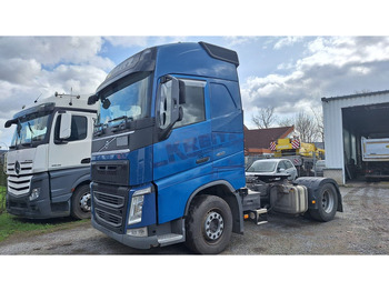 Влекач VOLVO FH 460