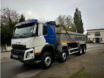 Самосвал камион VOLVO FMX 420