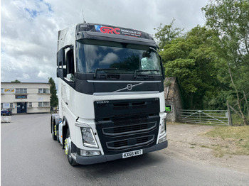 Влекач VOLVO FH 460