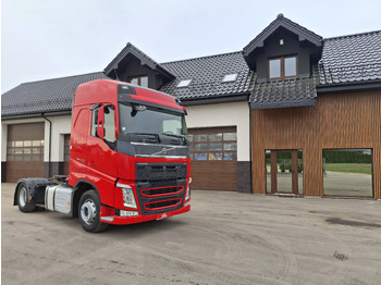 Влекач VOLVO FH 420