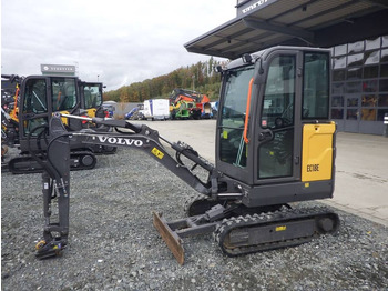 Мини багер VOLVO EC18E