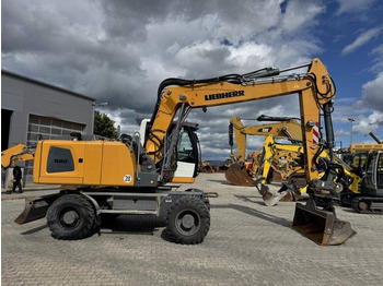Колесен багер Liebherr A 920 Litronic: снимка 5