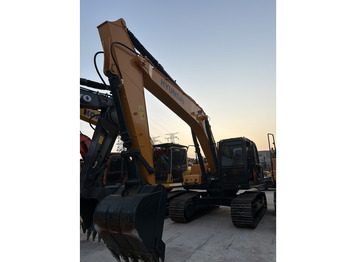 Верижен багер 2022 Hyundai 225: снимка 3