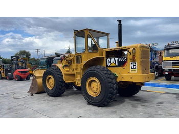Колесен товарач CATERPILLAR 966C