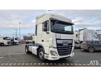 Влекач DAF XF 440 FT tractor unit (2017) Tipping hydraulics.: снимка 4