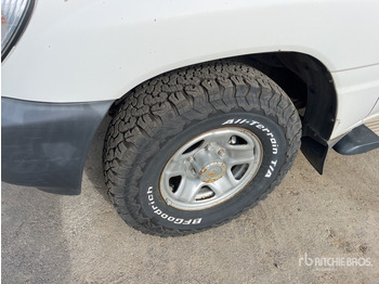 Джип 1999 Toyota Land Cruiser HZJ105L-GCMRS SUV: снимка 4
