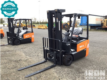 Електрокар DOOSAN